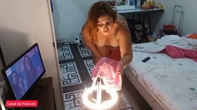 dancando funk e usando vibrador foi assim que o cliente gozou na chamada de video