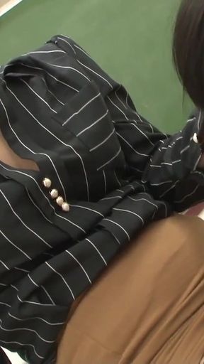 Teacher and Student: Mutual Oral Lesbian Sex