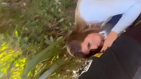 fodida por dois caras no parque com gozo na boca
