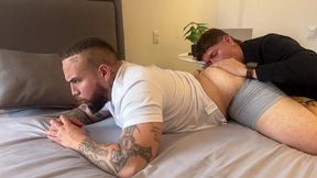 macho irlandes me seduce en la oficina