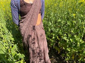 Sasumaa Jamai ke sath outside kheto me romance xxx video