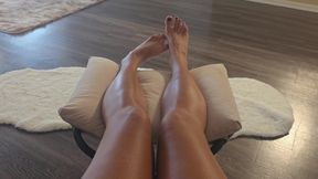 Glass Dildo in a Juicy Pussy  -  Close-Up