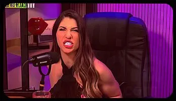 Expert in Pompoarism: Deep Throat Mastery - High-Octane HD with Blonde Bombshells