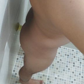 Playing with my dildo after the shower...