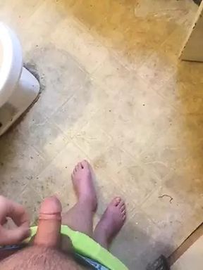 Christopher ODyler jerking off