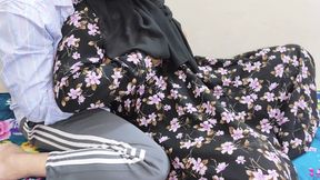 Beautiful Indian Deshi Stepbrother-in-law of the Flat Next Door Fucked His Stepsister-in-law on the Pretext of the Lock. (bangla
