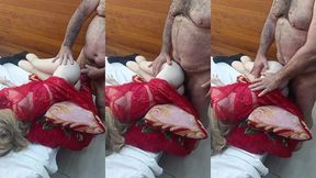 loira de 19 anos so gosta de transar com coroa gordinho ela sempre goza com ele