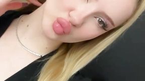 Kisses for you! <3