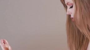 ”Tall blonde gets her legs & bushy muff massaged well”