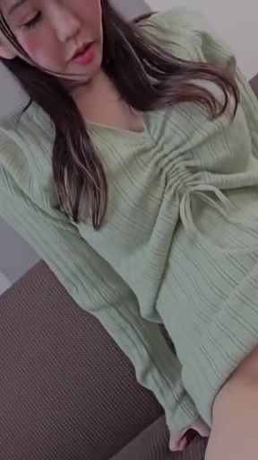 Powerful Gorgeous Mom in Her 40S, Last Chance Baby Dream. Deep Creampie Finish, Going All in Tonight!