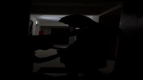 mamando com a porta do apartamento aberta