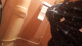 How this sexy twink pees when he wakes up with a hard-on morning erection for several days?