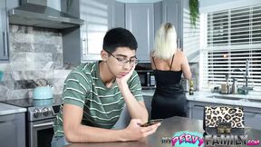 Naughty&#x1F608; Step-Aunt Sizzles and Gets Raw with Nephew &mdash;  Cumming Early Inside Her Tight Ass&#x1F351;