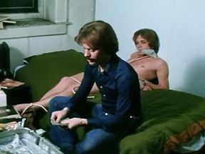 The American Adventures of Surelick Holmes (1971) 5