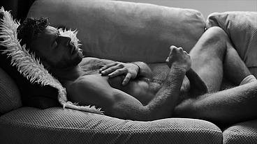 Gabriel Phoenix ou l'art de la branle en solo