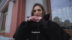 Asks Myss Alessandra what is the Spanish word for Blowjob?