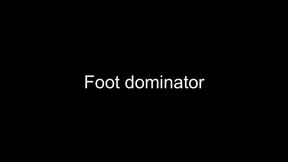 Macrophilia - you went to a real dominator foot slave