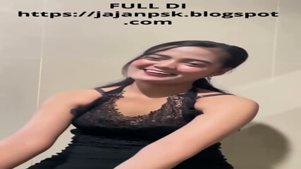 MODEL MAJALAH DEWASA ASAL BANDUNG DI ENTOT SAMPE SQUIRT  role-play