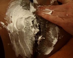 Ebony French babe gets shaved and fucked