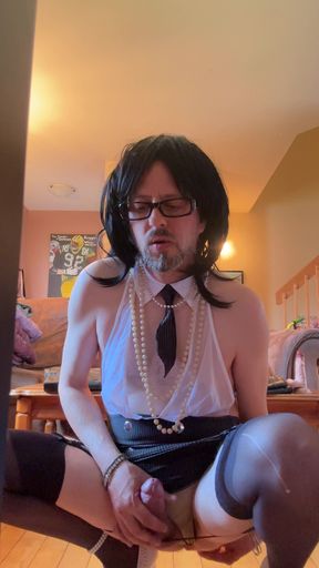 Clemence Dior presents: Boss Clemence 3: Small, quick at lunchtime!