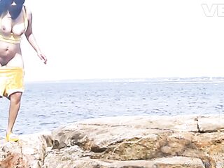 EXPOSED BEACH Minah Khali Black Public Exhibitionist Wife Reality Guess What Beach This Is