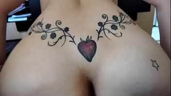 Rab&atilde_o tatuado da esposa trabalhando gostoso