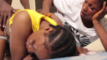 Babe invited her girlfriend for threesome
