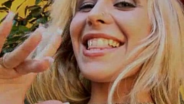 Wet And Puffy - Blonde Adriana Russo Solo Fun