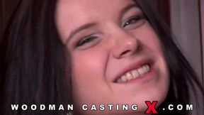Blonde bombshell Wendy Moon gets a casting creampie
