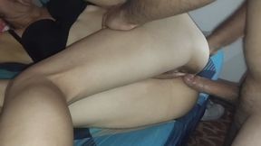 Horny girl sneaks out of class so that Mr_jhovin pierces her pink pussy with her big cock