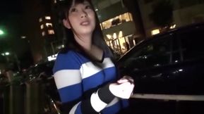 Slurp-tastic: First Time Seeing This Japa Cutie in Action