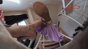 VR360 QINGQING POV crushes the dwarfs 1