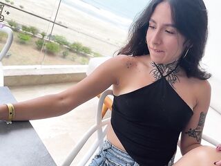 Lalin girl chick gets BANGED in the Hotel's balcony previous to the party