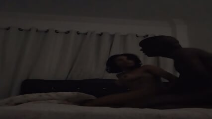 Zafira 3 ... Anal A Partir Dos 16, Descontado o teso at ela implorar e arregar, e leite por cima do rabo