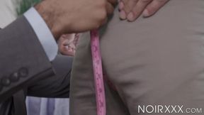 Bearded jock Draven Navarro penetrates the deepest parts of my ass
