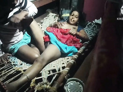 Hottie hottie padosan bhabhi ke sath raat main romance hindi