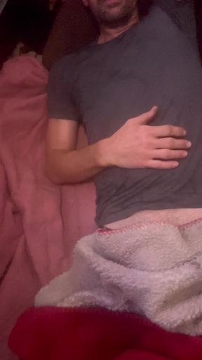 Straight hottie roommate caught jerking off and lets you stay to watch