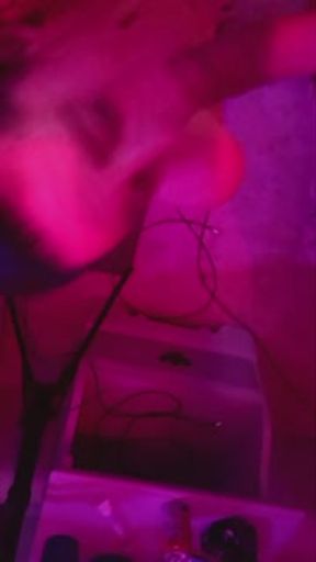 Whore loves big cock in her mouth