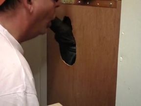 DARK MAN STOPS BY MY GLORYHOLE TO DUMP A LOAD OF CUM