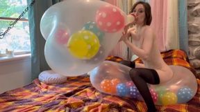 Riding and grinding on a Cattex 35’’ heart balloon and a Cattex 32’’ long neck