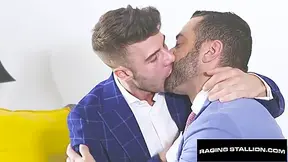 Exciting Realtor Rammed By Hottie Hunk
