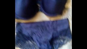 Le robe su ropa interior a mi rommie