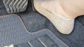 2 minute hard revving of my Nissan Altima in my sparkly gold flats