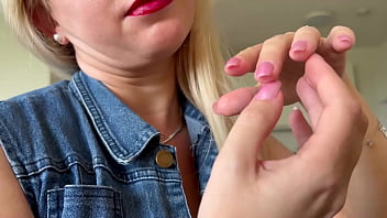 Long nails tapping fetish ASMR