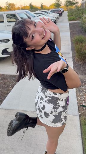 Do I Look Cute?