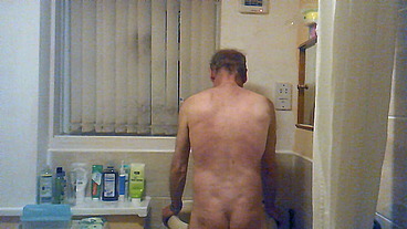 Feelin horny in the bathroom