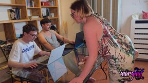 Fortnite Game, Disturbed by the Hot Stepmom