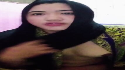 Hijab Sange Kesepian Colmek Dikosan