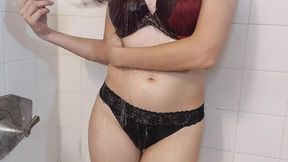 stepsister lets me watch her finger her shaved pussy