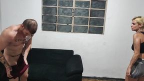 casado bate punheta com amigo em casa esposa pega no flagra e decide que os dois vao fuder ela